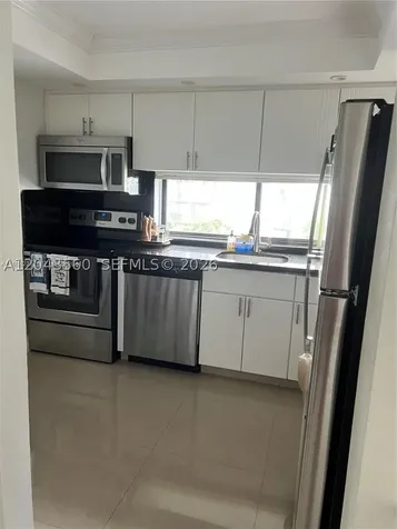 16909 N Bay Road Sunny Isles Beach FL 33160