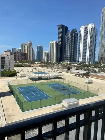16909 N Bay Road Sunny Isles Beach FL 33160