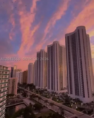 16909 N Bay Road Sunny Isles Beach FL 33160