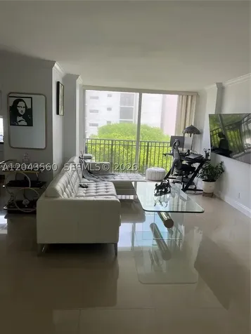 16909 N Bay Road Sunny Isles Beach FL 33160