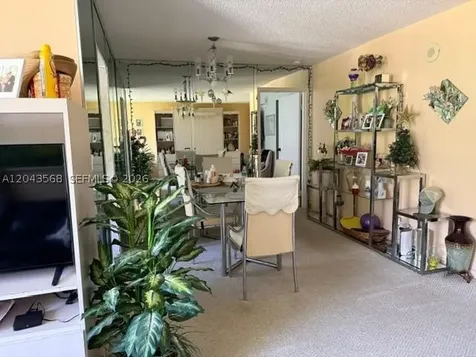16919 N Bay Road Sunny Isles Beach FL 33160