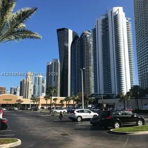 16919 N Bay Road Sunny Isles Beach FL 33160