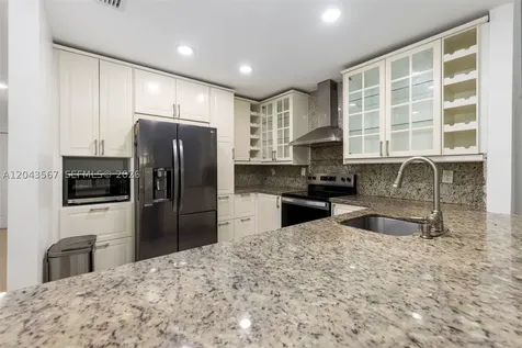 11527 SW 90th Street Miami FL 33176