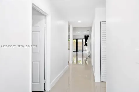 11527 SW 90th Street Miami FL 33176