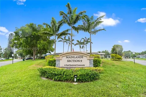 7111 NW 58th Street Tamarac FL 33321