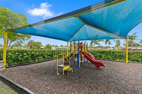 7111 NW 58th Street Tamarac FL 33321