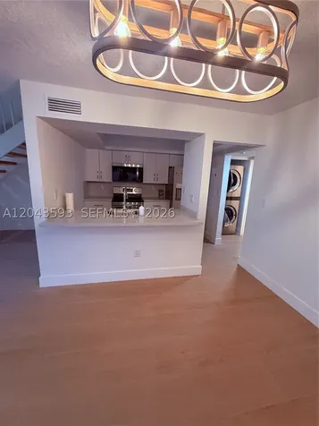 9909 NW 9th St Circle Miami FL 33172