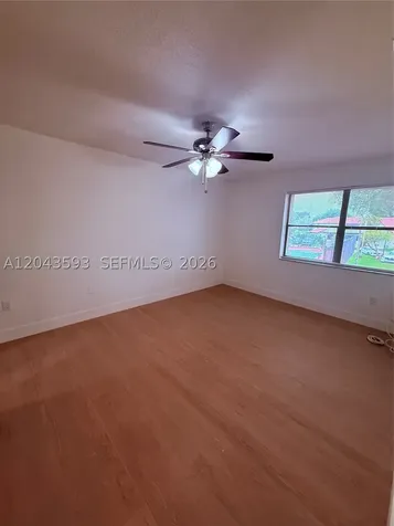 9909 NW 9th St Circle Miami FL 33172