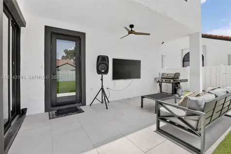 10746 Charleston Place Cooper City FL 33026
