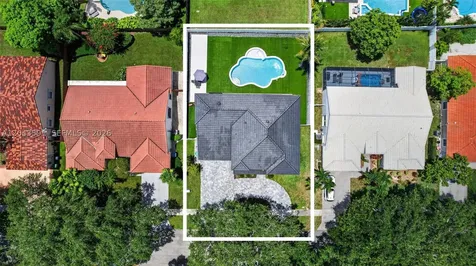 10746 Charleston Place Cooper City FL 33026