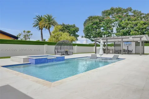 2600 SW 128th Court Miami FL 33175
