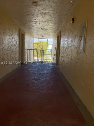 8660 SW 212th Street Cutler Bay FL 33189