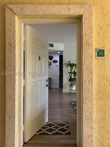 8660 SW 212th Street Cutler Bay FL 33189