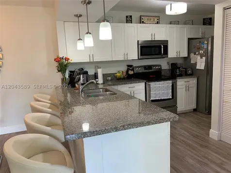 8660 SW 212th Street Cutler Bay FL 33189