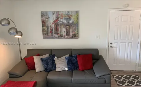 8660 SW 212th Street Cutler Bay FL 33189