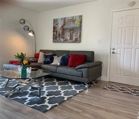 8660 SW 212th Street Cutler Bay FL 33189