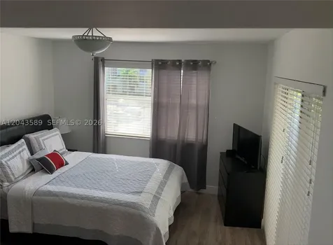 8660 SW 212th Street Cutler Bay FL 33189