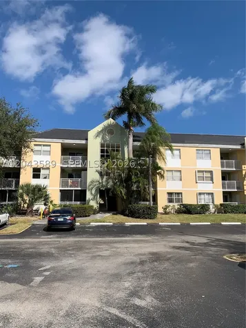 8660 SW 212th Street Cutler Bay FL 33189