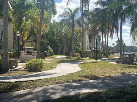 8660 SW 212th Street Cutler Bay FL 33189