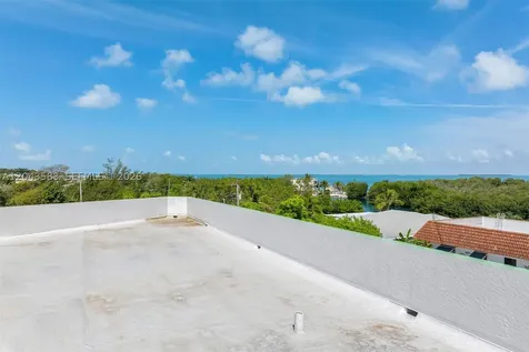 19 Park Drive Key Largo FL 33037