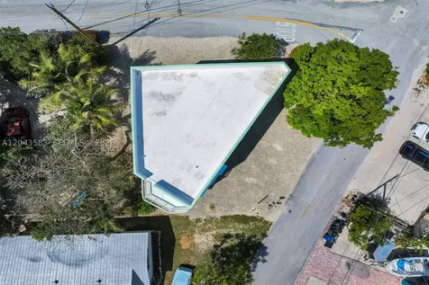 19 Park Drive Key Largo FL 33037