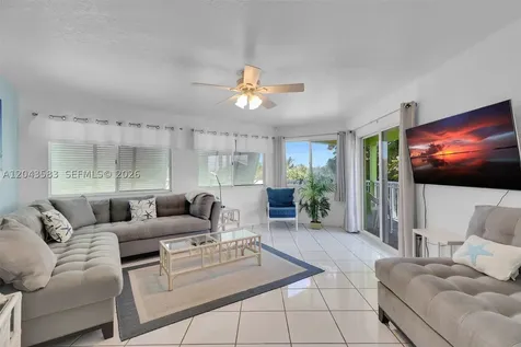 19 Park Drive Key Largo FL 33037