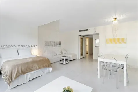 100 Lincoln Road Miami Beach FL 33139