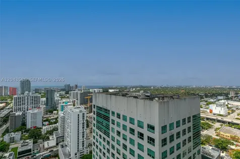 690 SW 1st Court Miami FL 33130