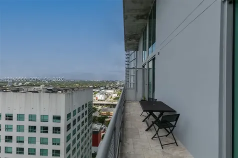 690 SW 1st Court Miami FL 33130