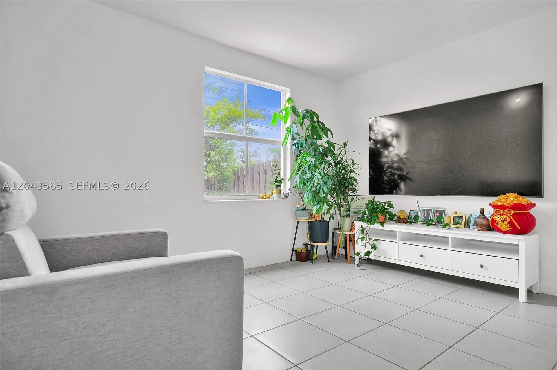 11889 NW 47th Manor Coral Springs FL 33076