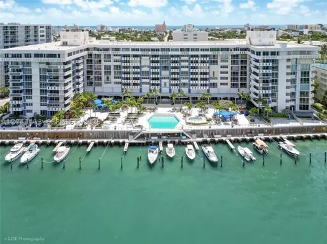 800 West Avenue Miami Beach FL 33139