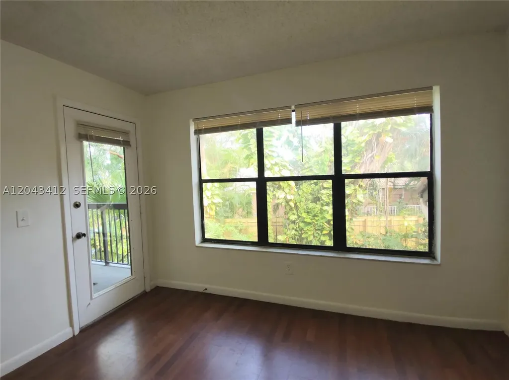 4241 W Mcnab Road Pompano Beach FL 33069