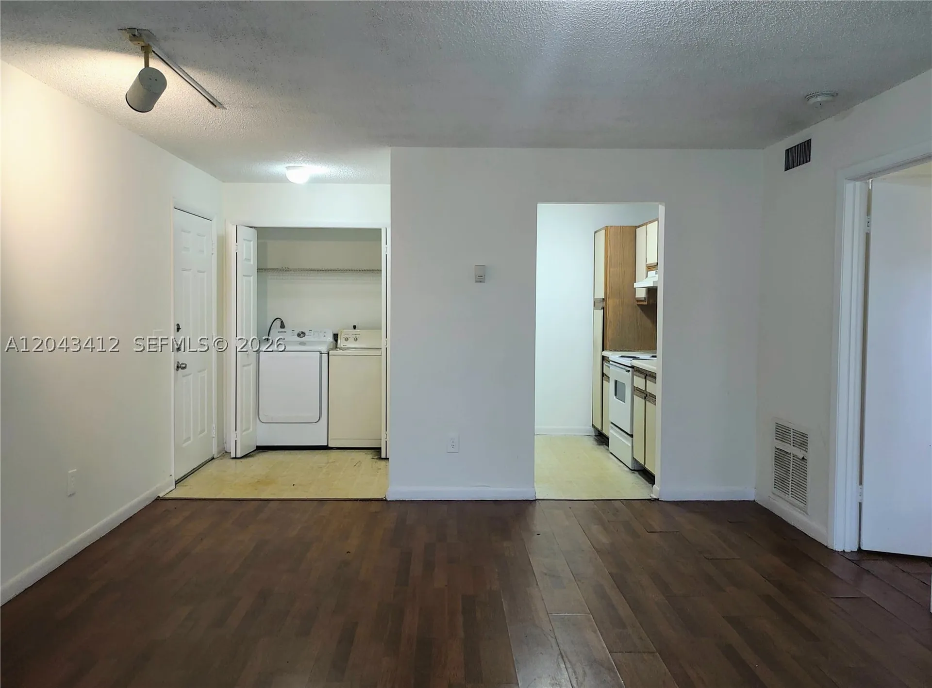 4241 W Mcnab Road Pompano Beach FL 33069