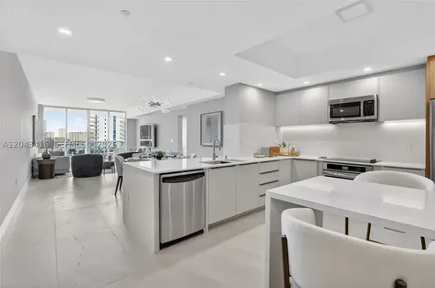 3330 NE 190th Street Aventura FL 33180