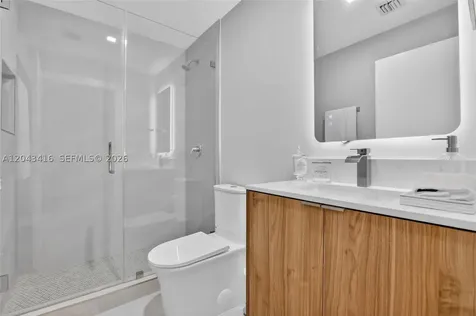 3330 NE 190th Street Aventura FL 33180