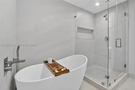 3330 NE 190th Street Aventura FL 33180