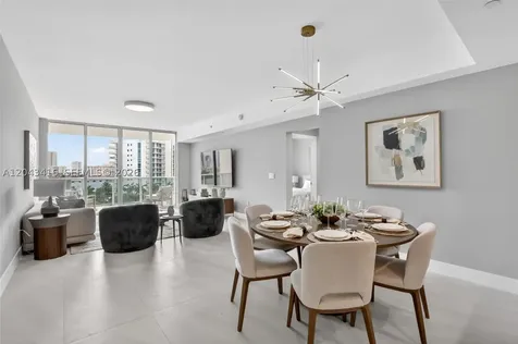 3330 NE 190th Street Aventura FL 33180