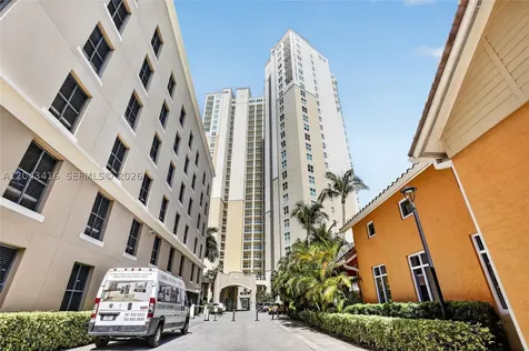 3330 NE 190th Street Aventura FL 33180