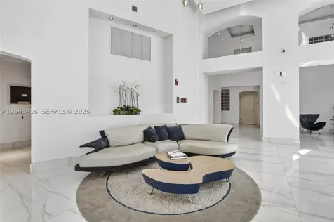 3330 NE 190th Street Aventura FL 33180