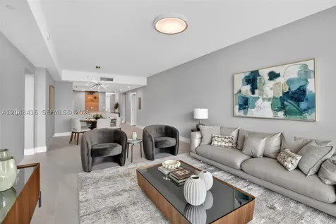 3330 NE 190th Street Aventura FL 33180