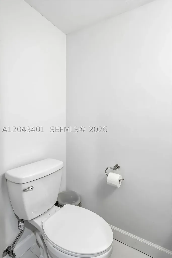 2808 N 46th Avenue Hollywood FL 33021