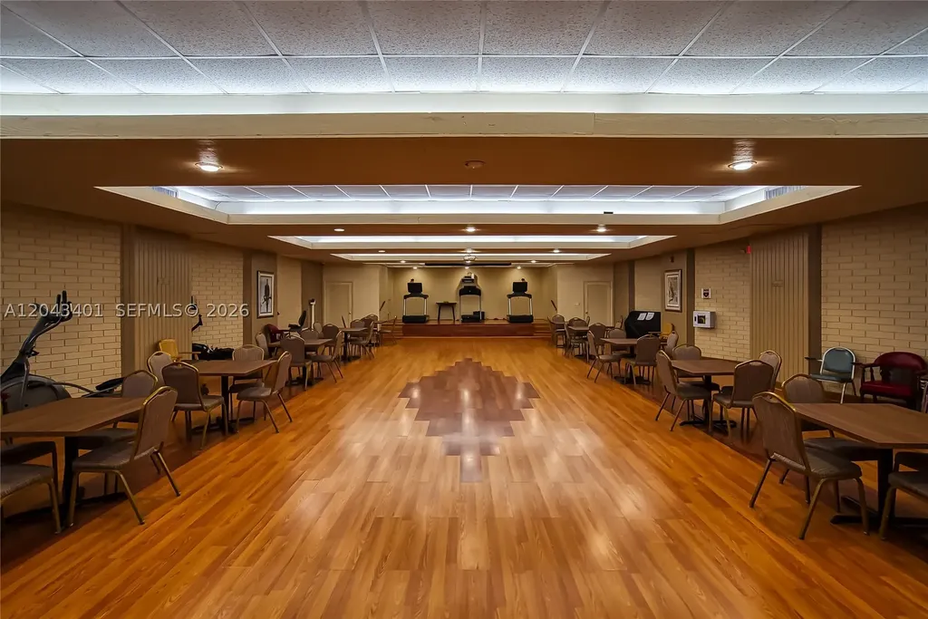 2808 N 46th Avenue Hollywood FL 33021
