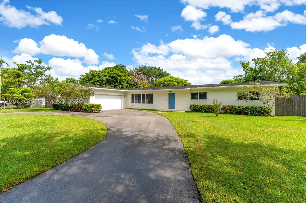 8255 SW 134th Street Pinecrest FL 33156