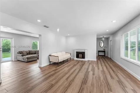 8255 SW 134th Street Pinecrest FL 33156