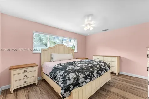 8255 SW 134th Street Pinecrest FL 33156