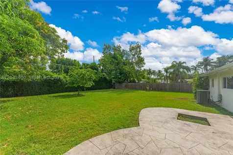 8255 SW 134th Street Pinecrest FL 33156