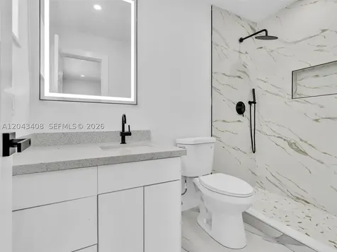 8145 Sunset Strip Sunrise FL 33322