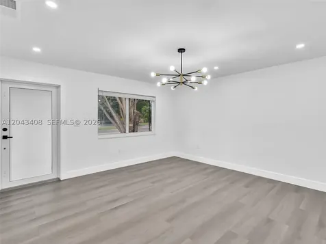 8145 Sunset Strip Sunrise FL 33322