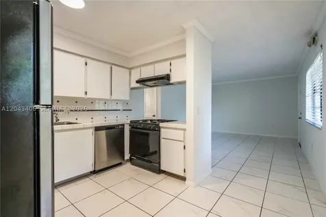 3265 Virginia Street Miami FL 33133