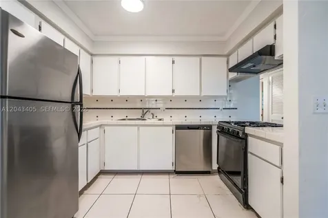 3265 Virginia Street Miami FL 33133
